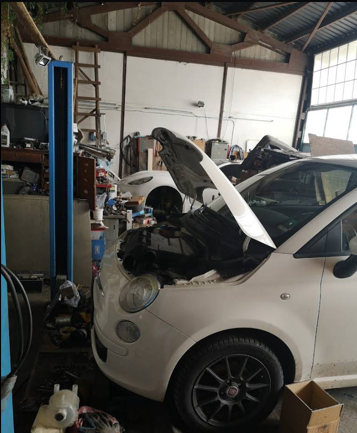 Fiat 500 в сервиза