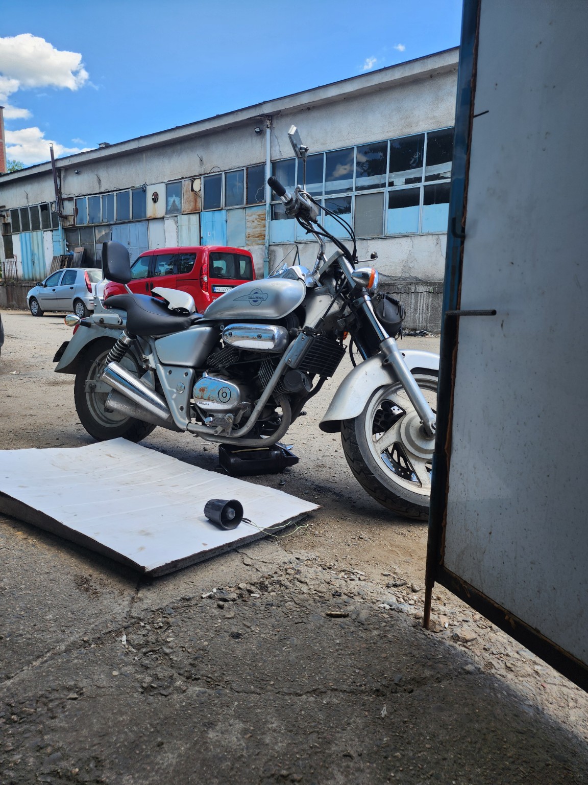 Honda Magna